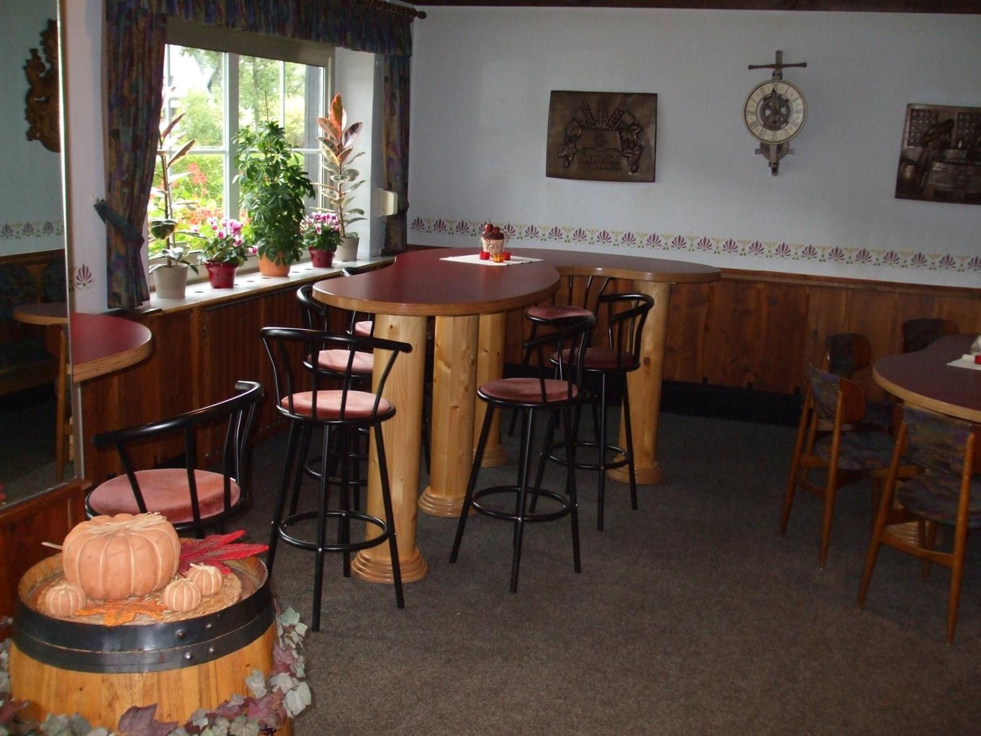 Hotel-Restaurant Zum Dorfkrug Winterberg Eksteriør billede
